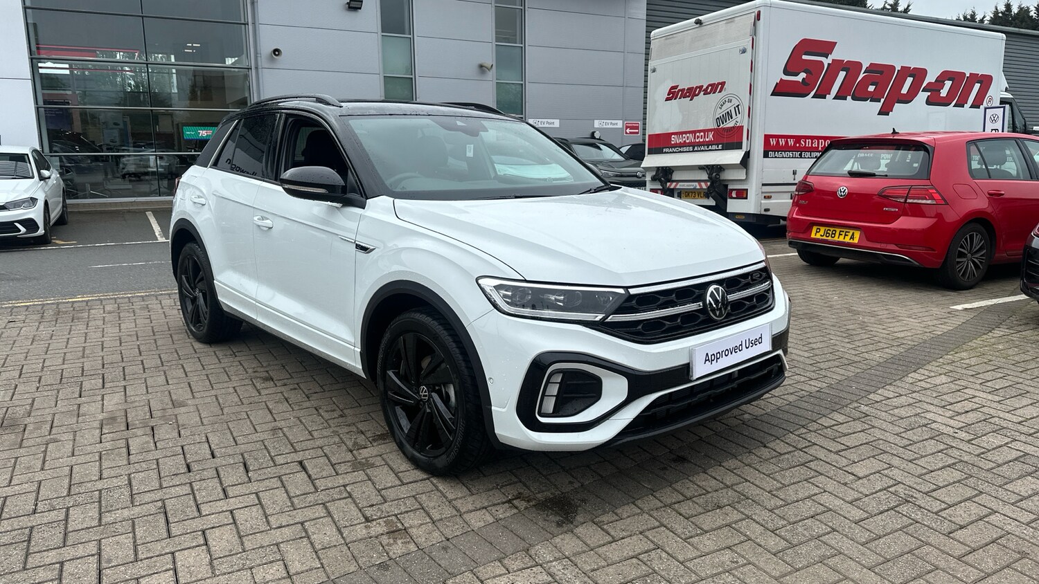 Used Volkswagen T-Roc 2025 for sale - 76253877: Photo 27