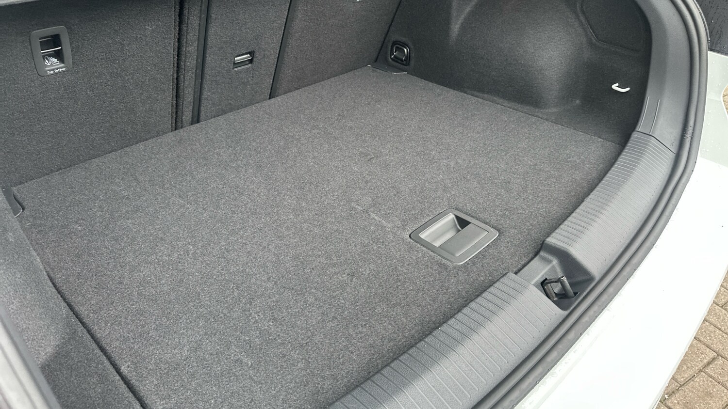 Used Volkswagen T-Roc 2025 for sale - 76253877: Photo 32