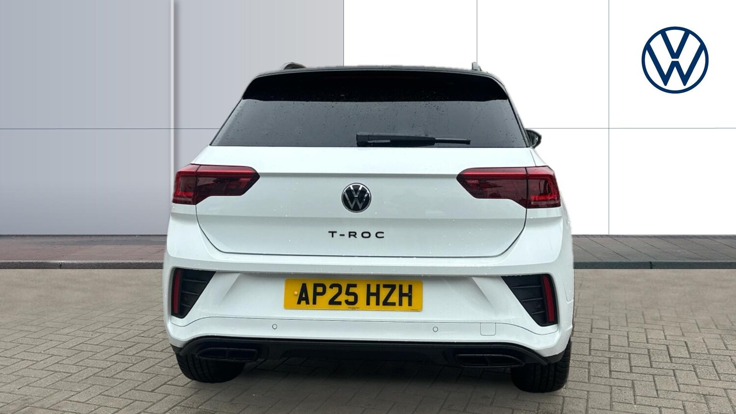 Used Volkswagen T-Roc 2025 for sale - 76253877: Photo 8