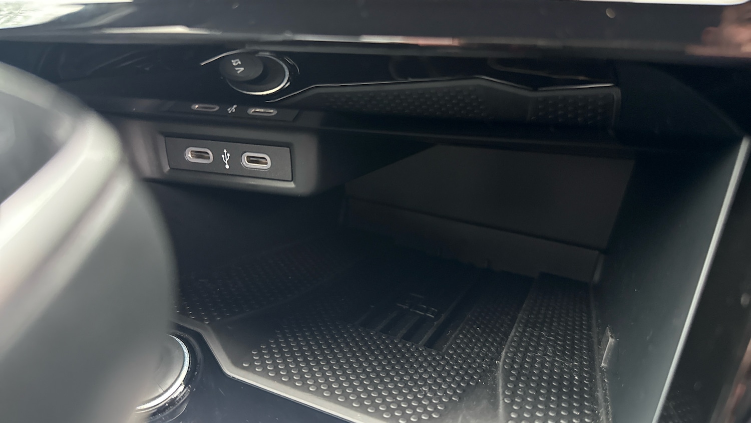 Used Volkswagen T-Roc 2025 for sale - 76968701: Photo 31