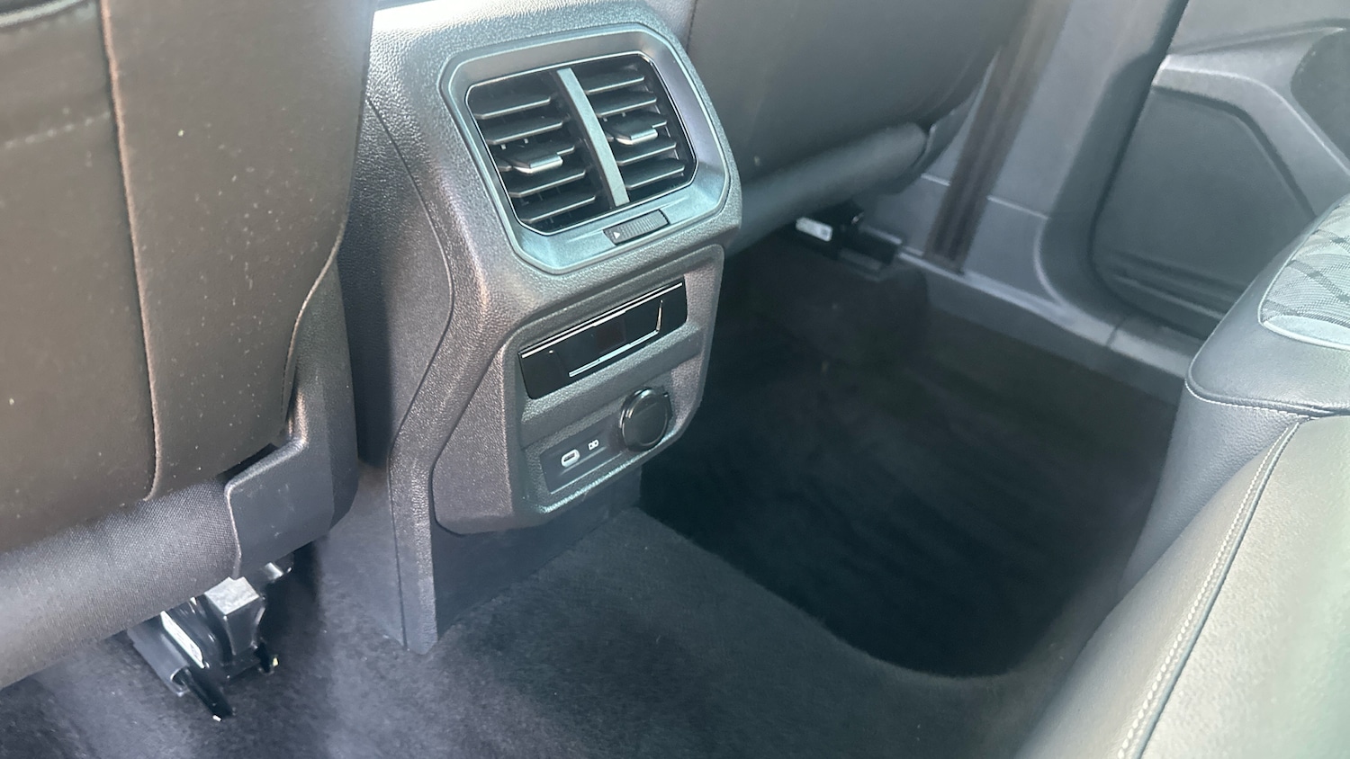 Used Volkswagen Tiguan 2022 for sale - 77802239: Photo 24