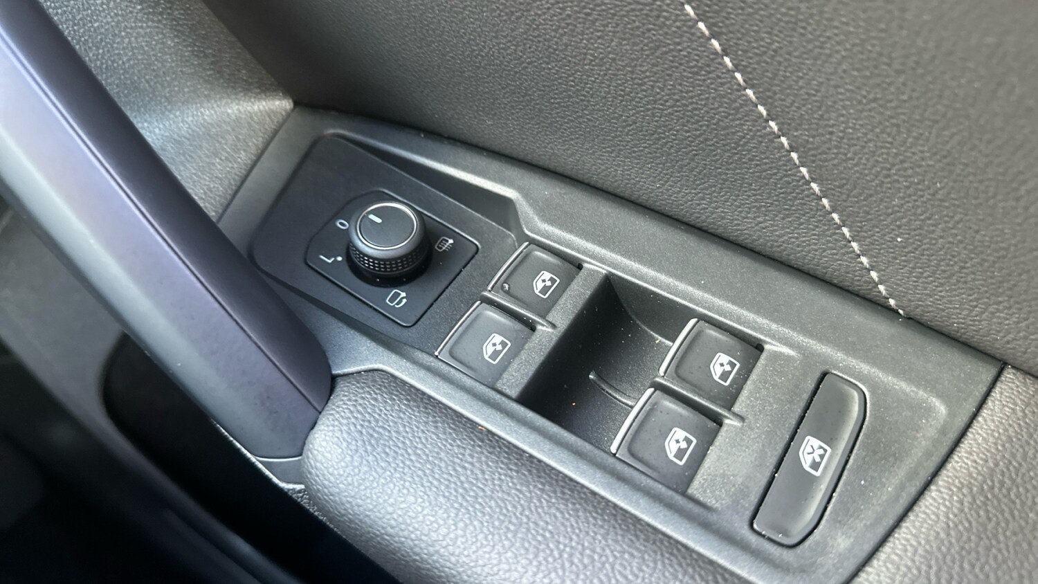 Used Volkswagen Tiguan 2022 for sale - 77802239: Photo 36