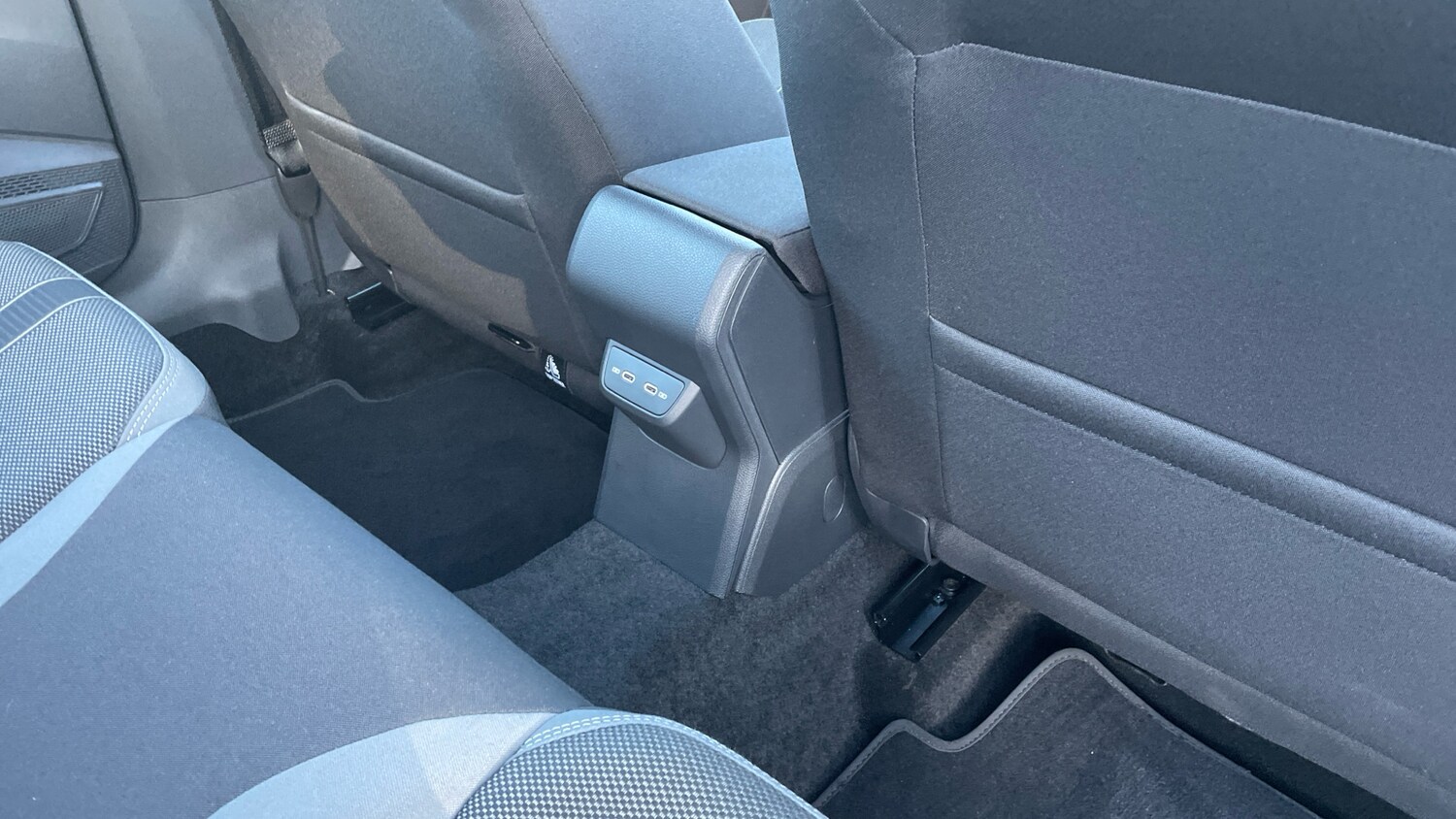 Used Volkswagen Polo 2023 for sale - 77086453: Photo 33