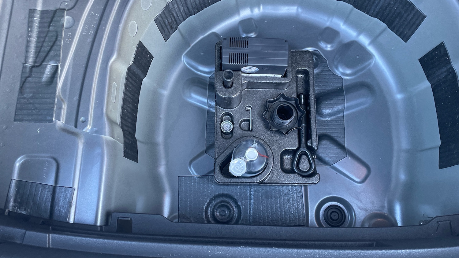 Used Volkswagen Polo 2023 for sale - 77086453: Photo 39