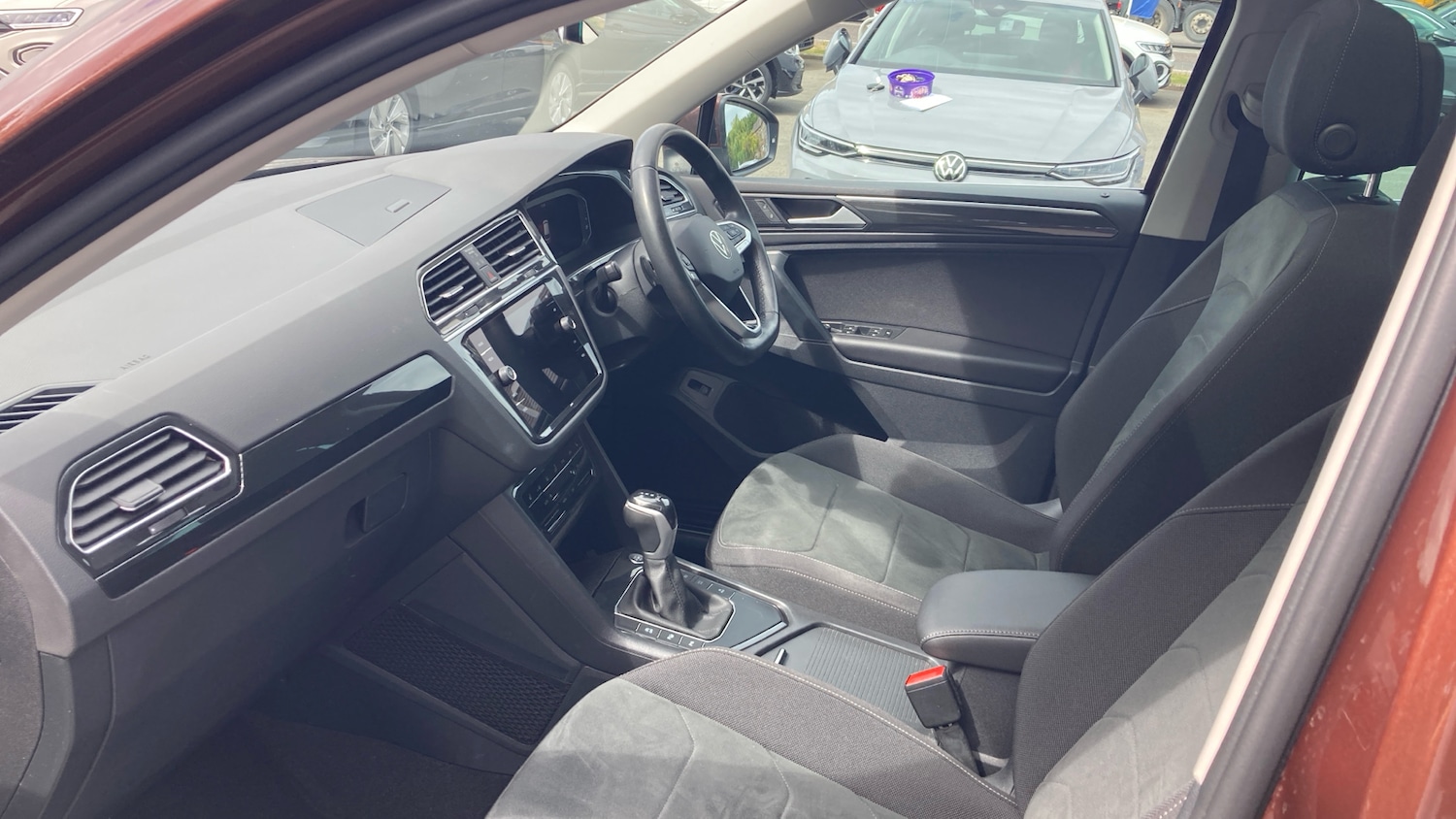 Used Volkswagen Tiguan 2022 for sale - 76650992: Photo 2