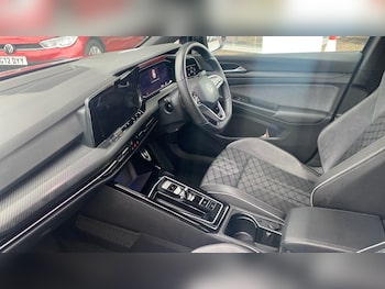 Used Volkswagen Golf 2023 for sale - 76554143: Photo