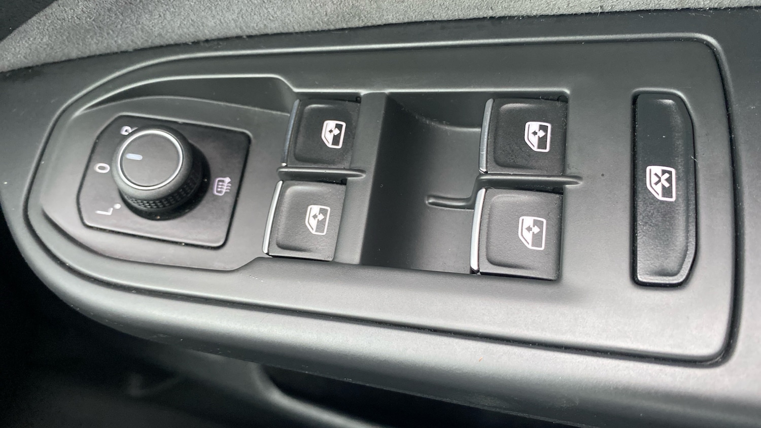 Used Volkswagen Golf 2023 for sale - 76554143: Photo 40