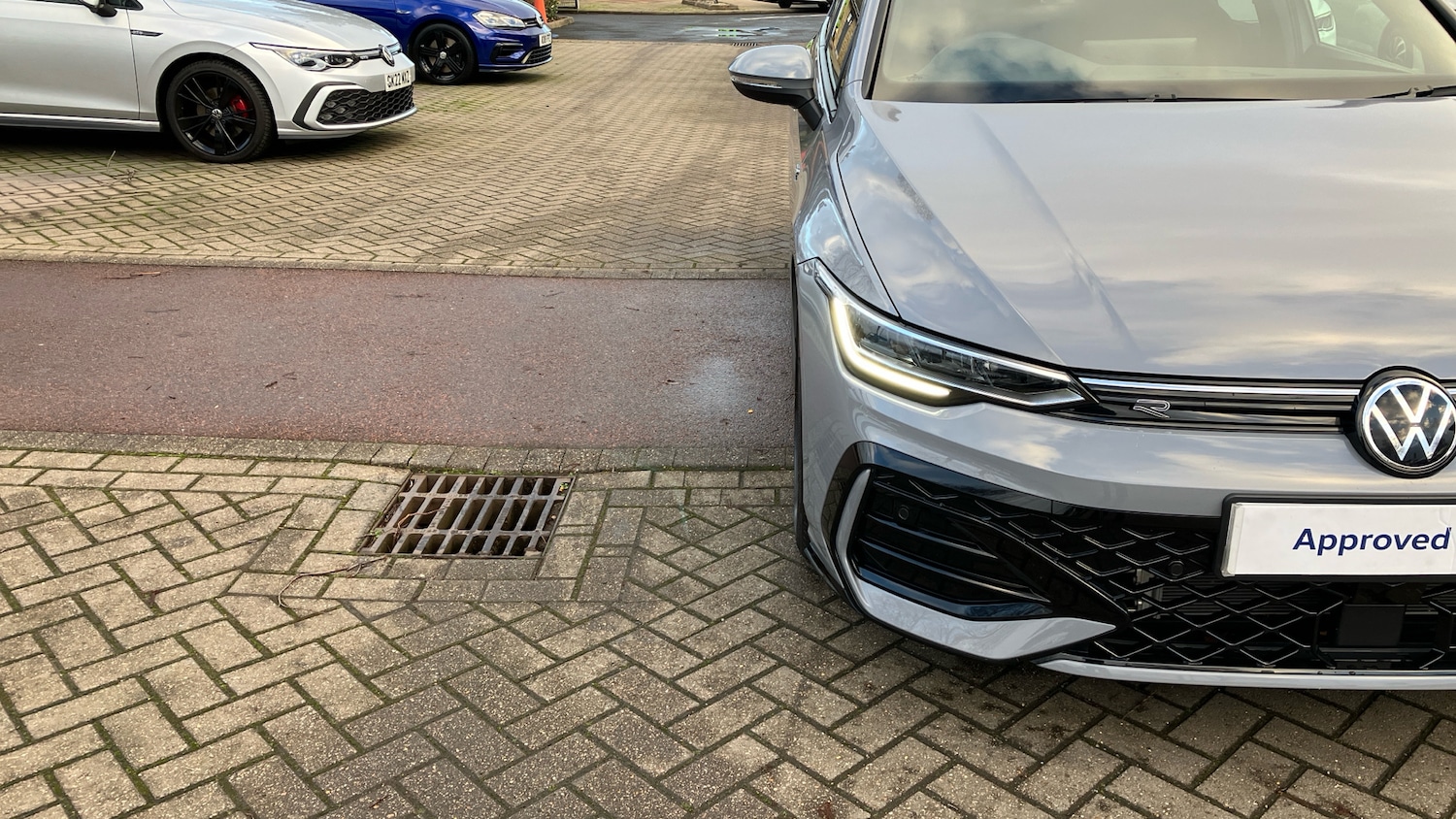 Used Volkswagen Golf 2025 for sale - 77777440: Photo 31