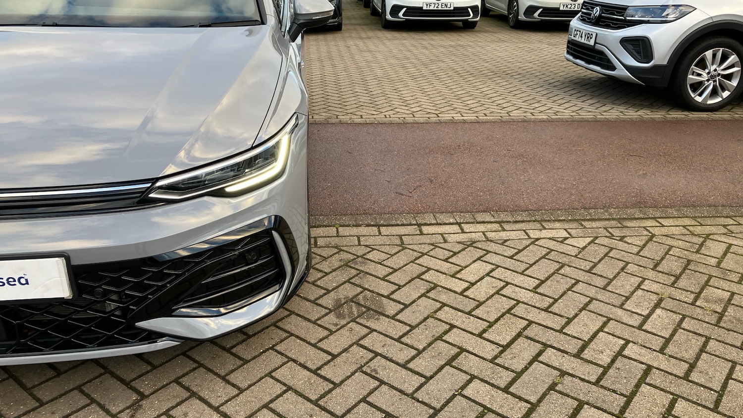 Used Volkswagen Golf 2025 for sale - 77777440: Photo 32