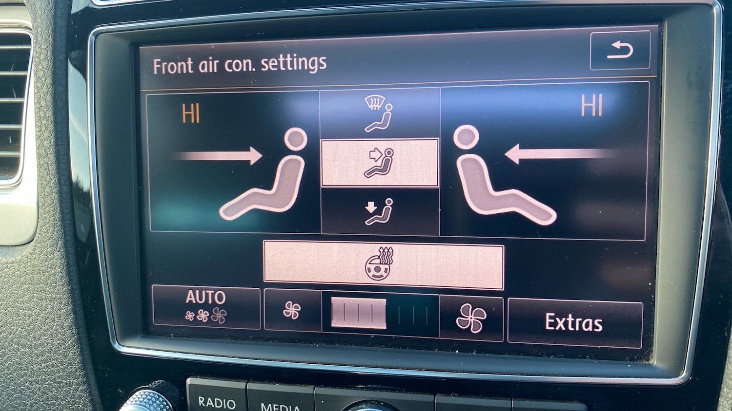 Used Volkswagen Touareg 2017 for sale - 76983864: Photo 29