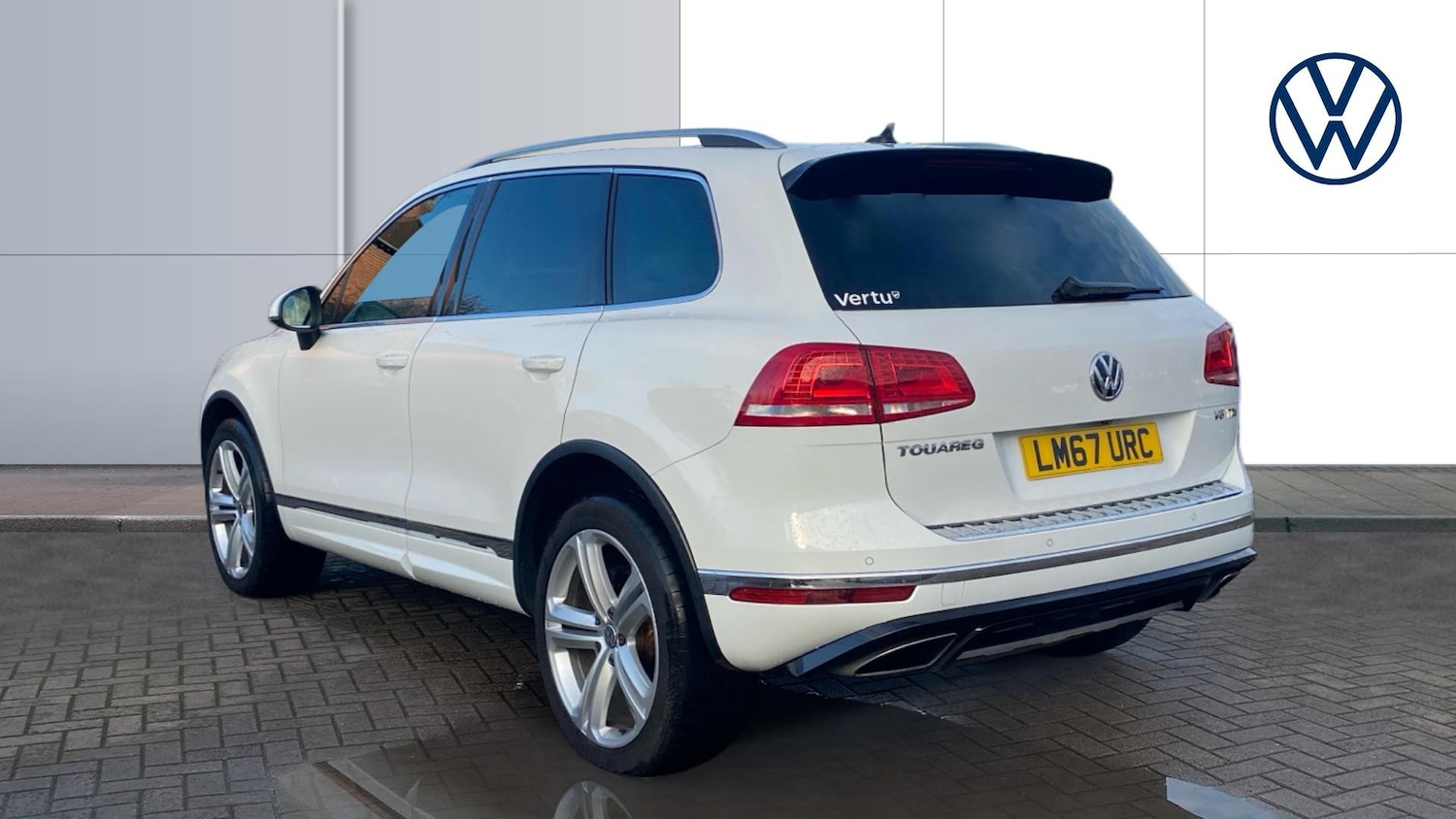 Used Volkswagen Touareg 2017 for sale - 76983864: Photo 3