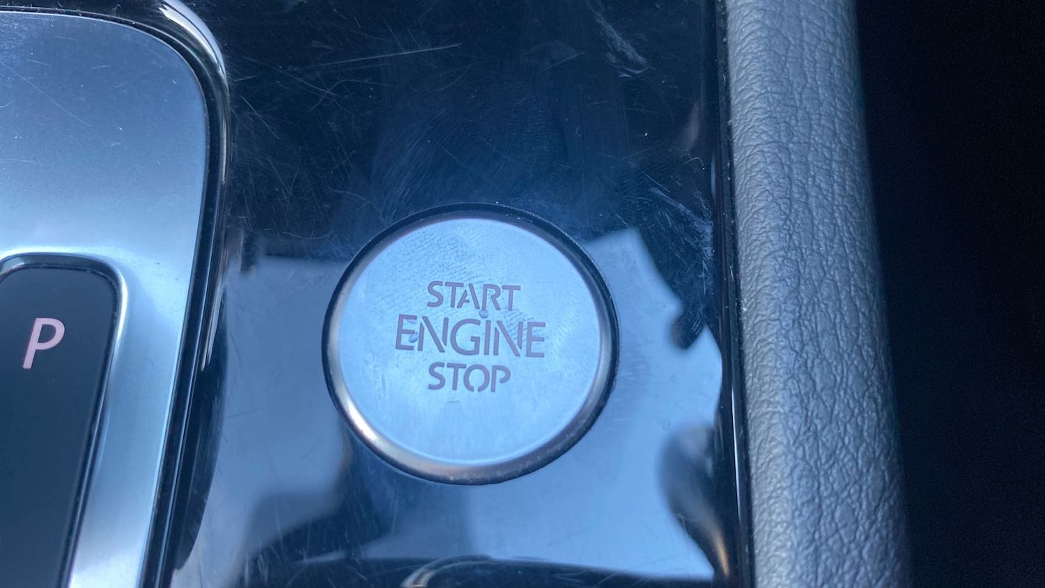 Used Volkswagen Touareg 2017 for sale - 76983864: Photo 31