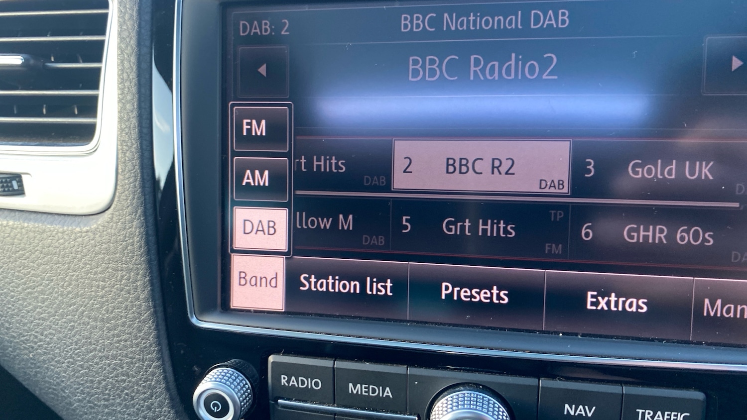 Used Volkswagen Touareg 2017 for sale - 76983864: Photo 32