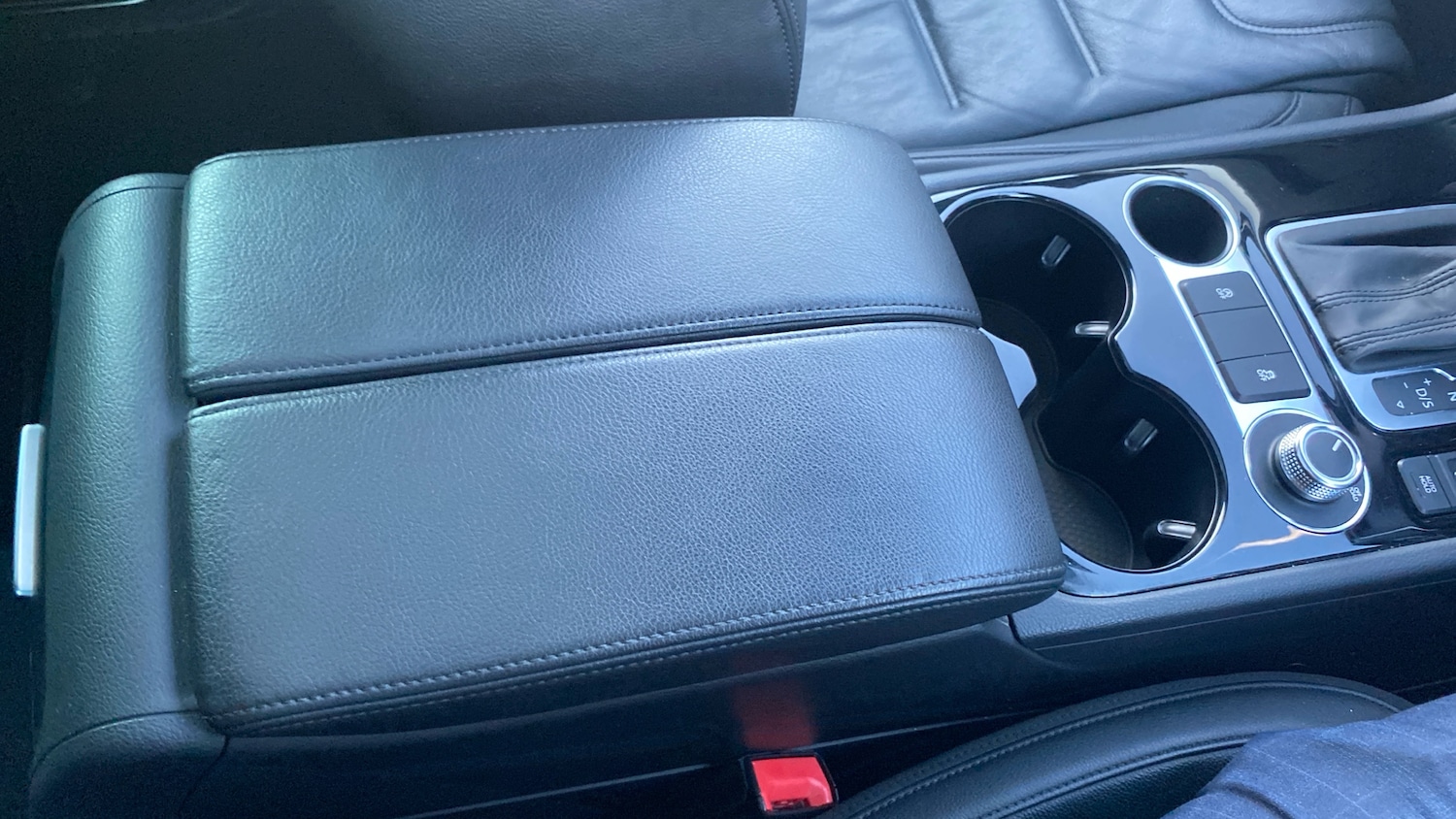 Used Volkswagen Touareg 2017 for sale - 76983864: Photo 40