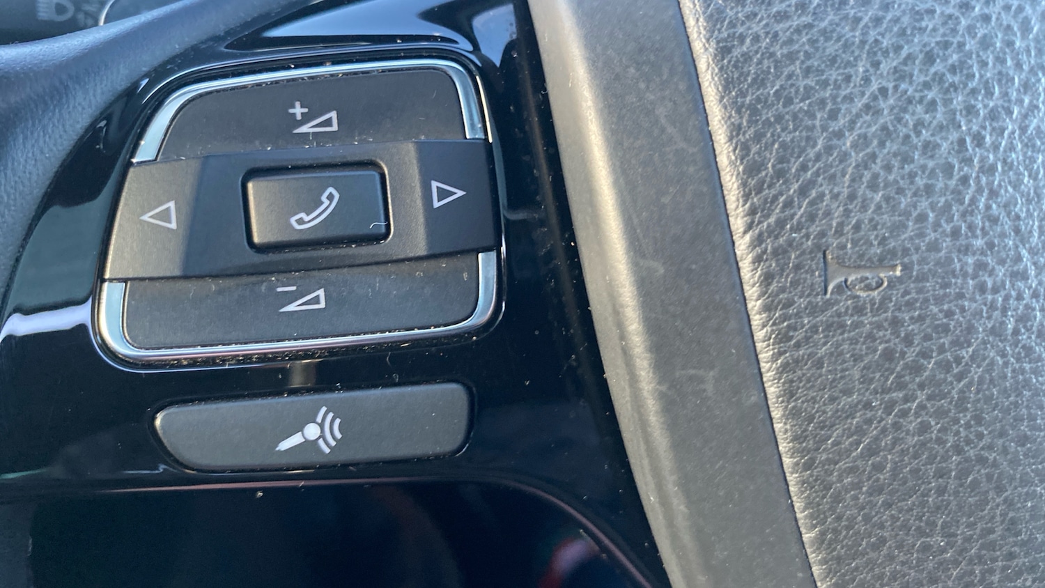 Used Volkswagen Touareg 2017 for sale - 76983864: Photo 44