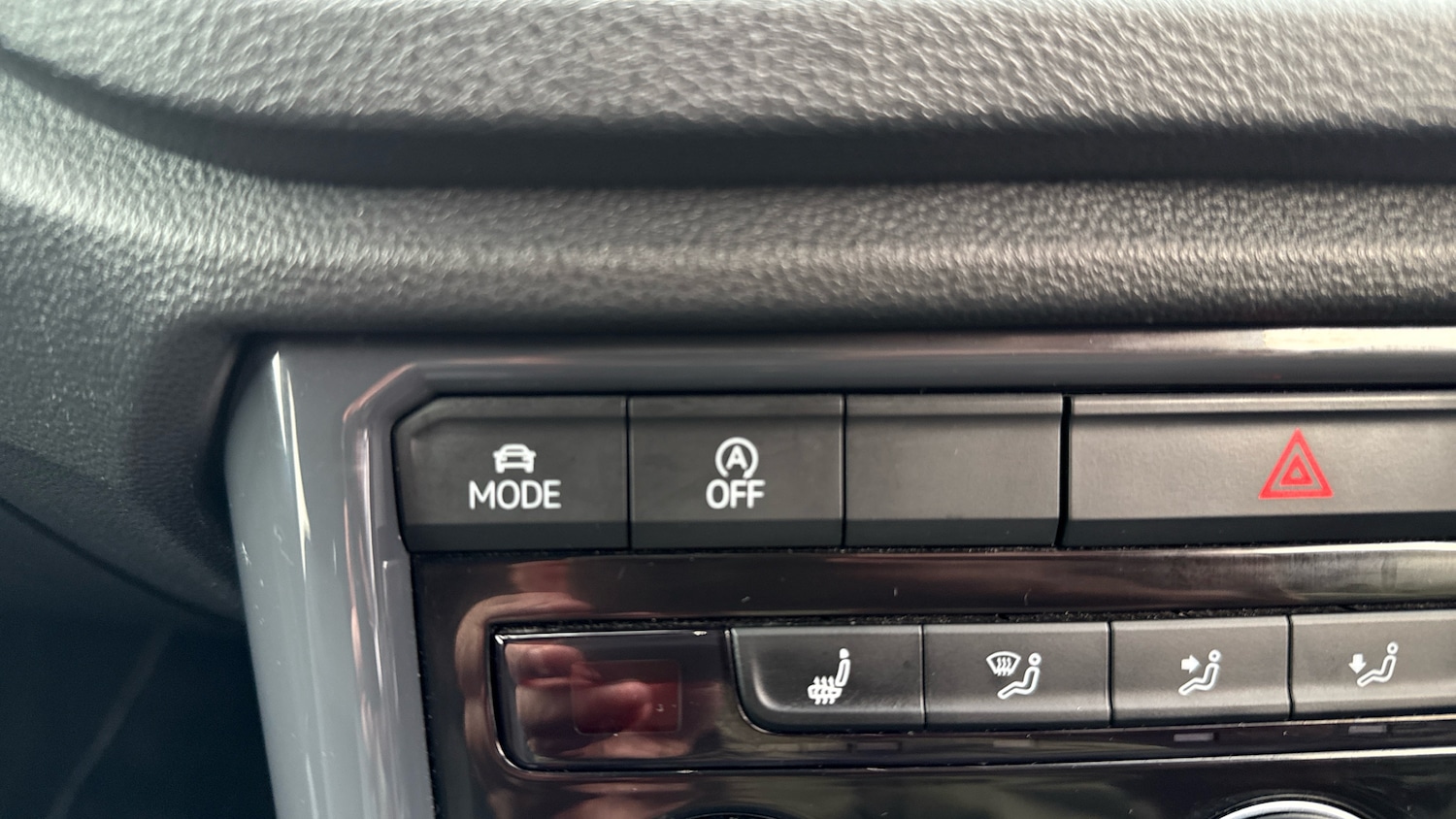 Used Volkswagen T-Roc 2019 for sale - 76542798: Photo 29