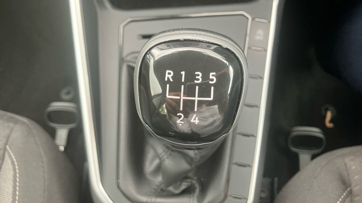 Used Volkswagen Polo 2024 for sale - 76330328: Photo 24