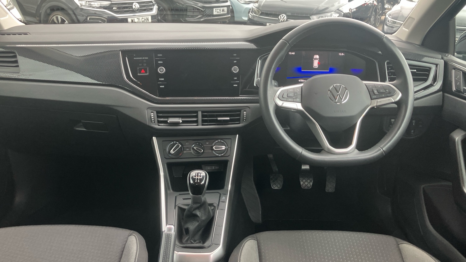 Used Volkswagen Polo 2024 for sale - 76330328: Photo 9