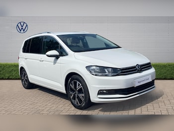 Used Volkswagen Touran 2023 for sale - 79536422: Photo