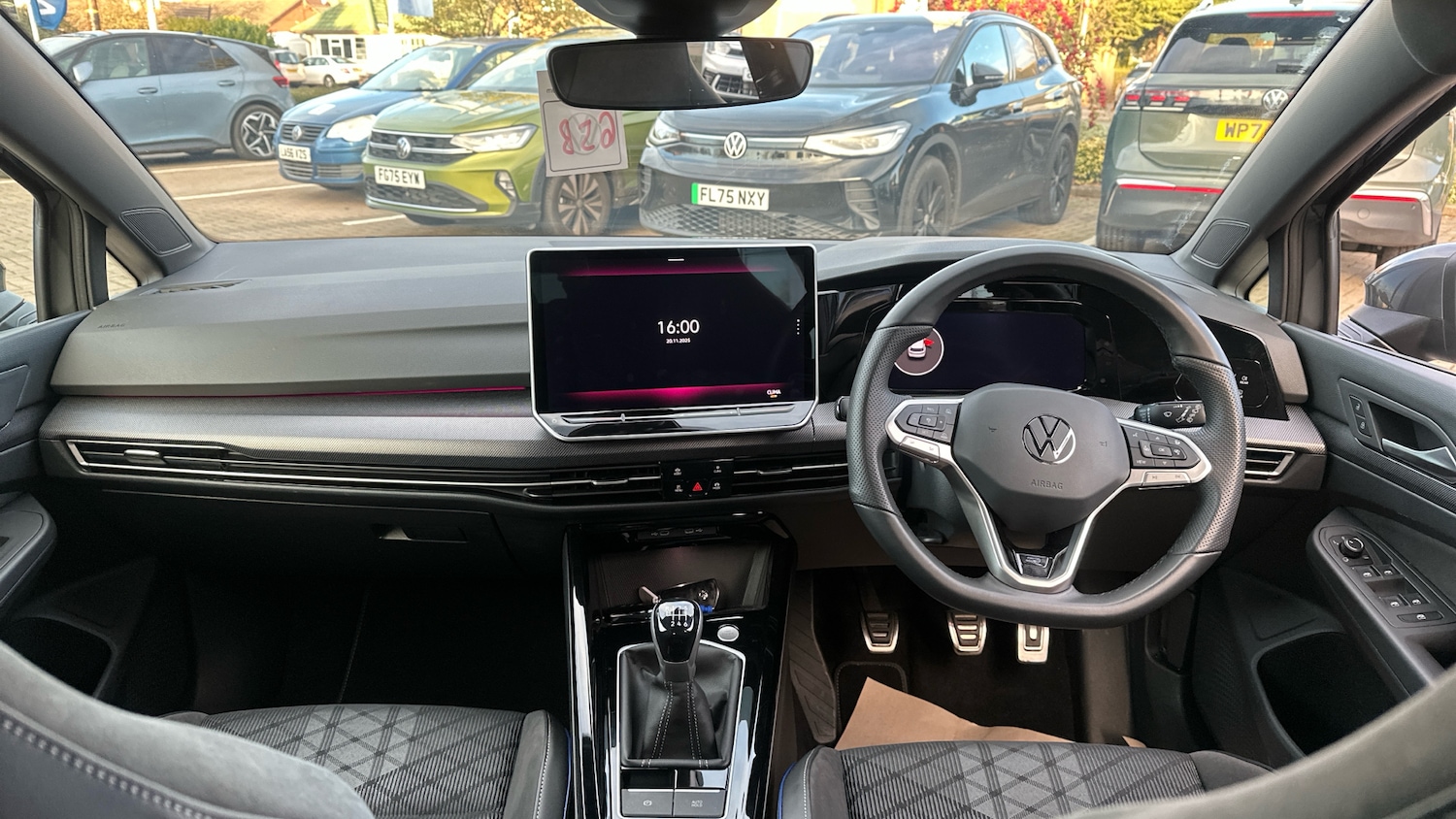 Used Volkswagen Golf 2025 for sale - 76650995: Photo 9