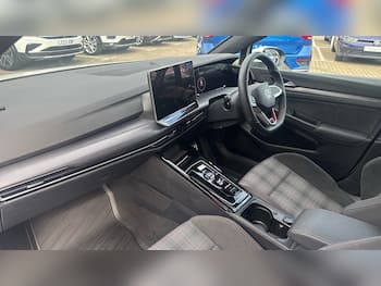 Used Volkswagen Golf 2025 for sale - 79815824: Photo