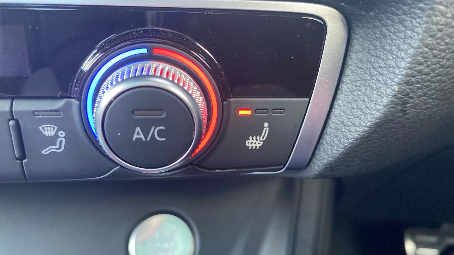 Used Audi Q3 2020 for sale - 76602173: Photo 34