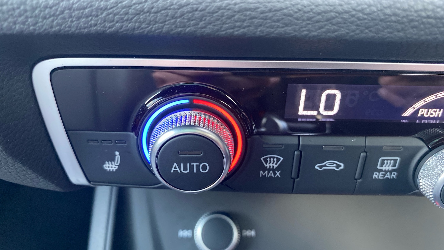 Used Audi Q3 2020 for sale - 76602173: Photo 35