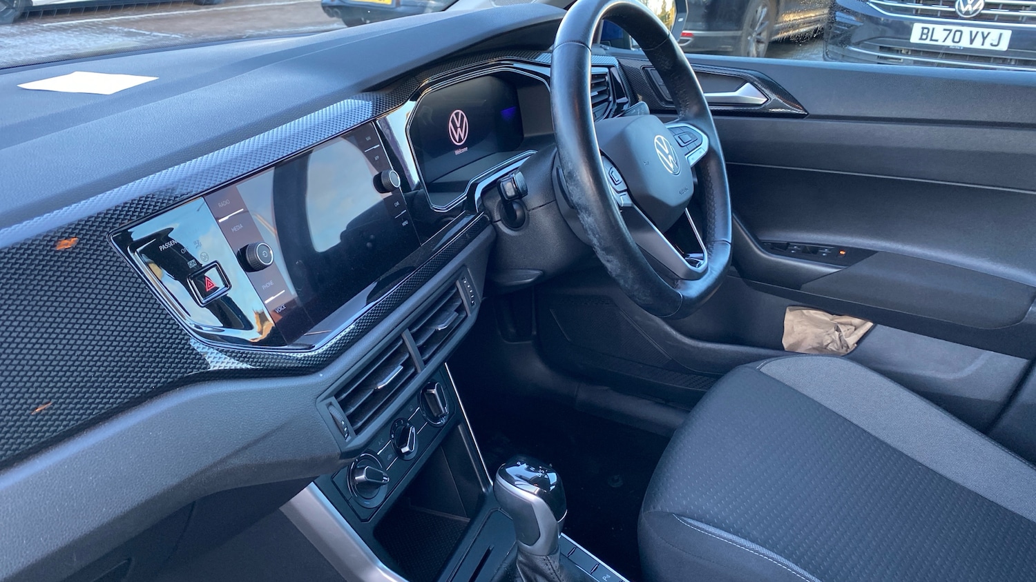 Used Volkswagen Polo 2023 for sale - 77094361: Photo 2