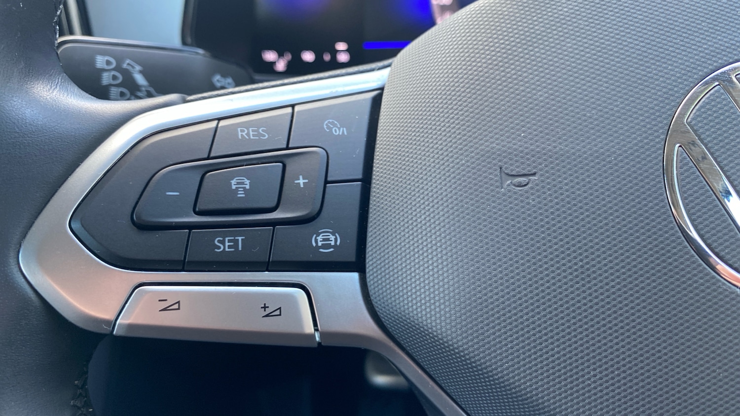 Used Volkswagen T-Roc 2023 for sale - 76146480: Photo 17
