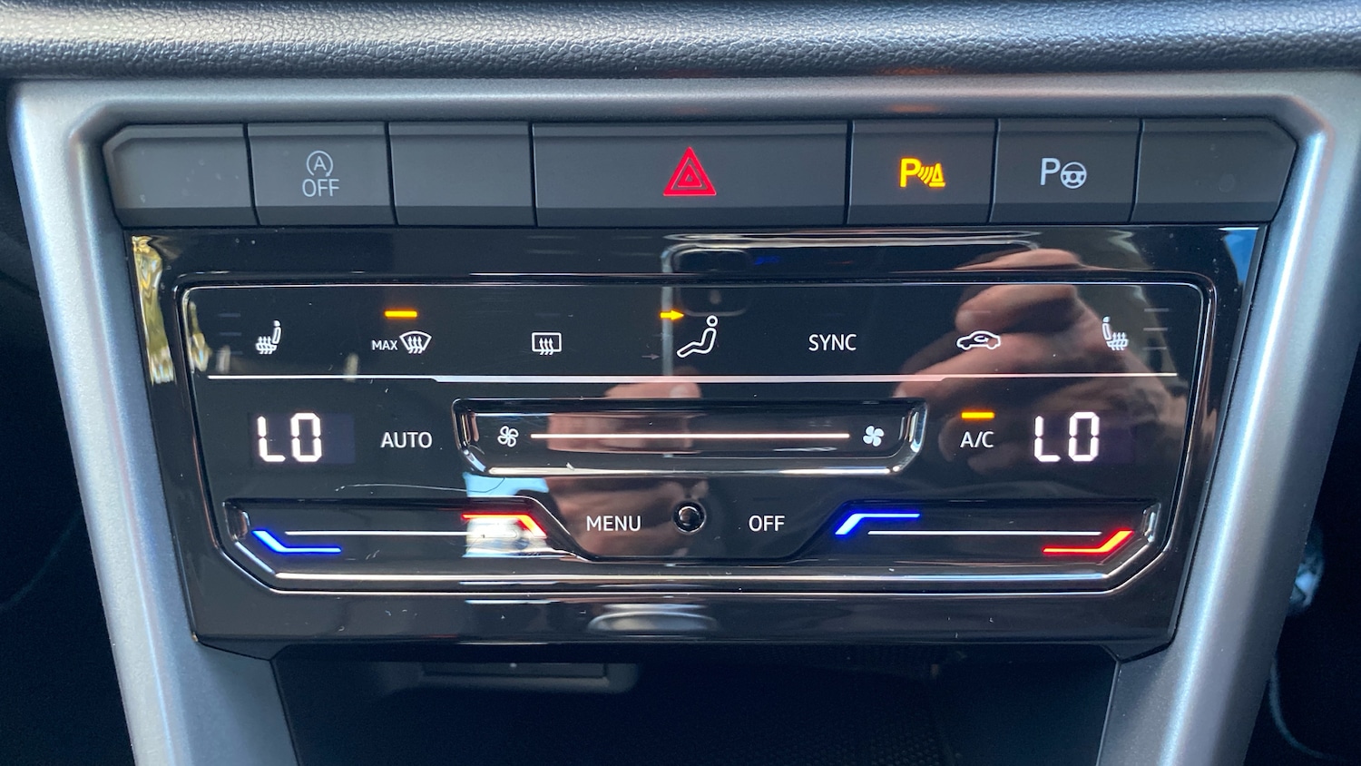 Used Volkswagen T-Roc 2023 for sale - 76146480: Photo 21