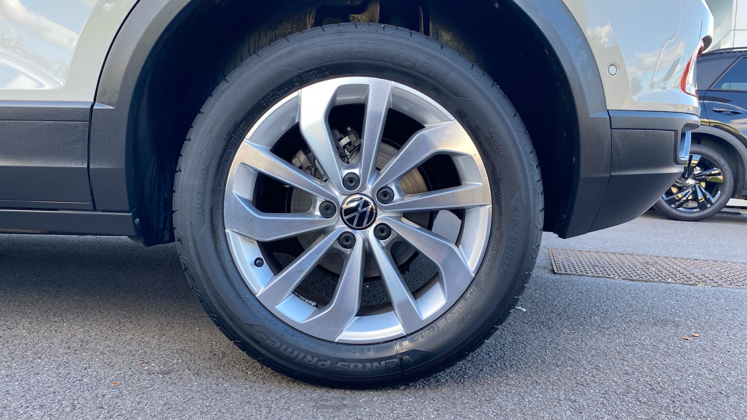 Used Volkswagen T-Roc 2023 for sale - 76146480: Photo 5