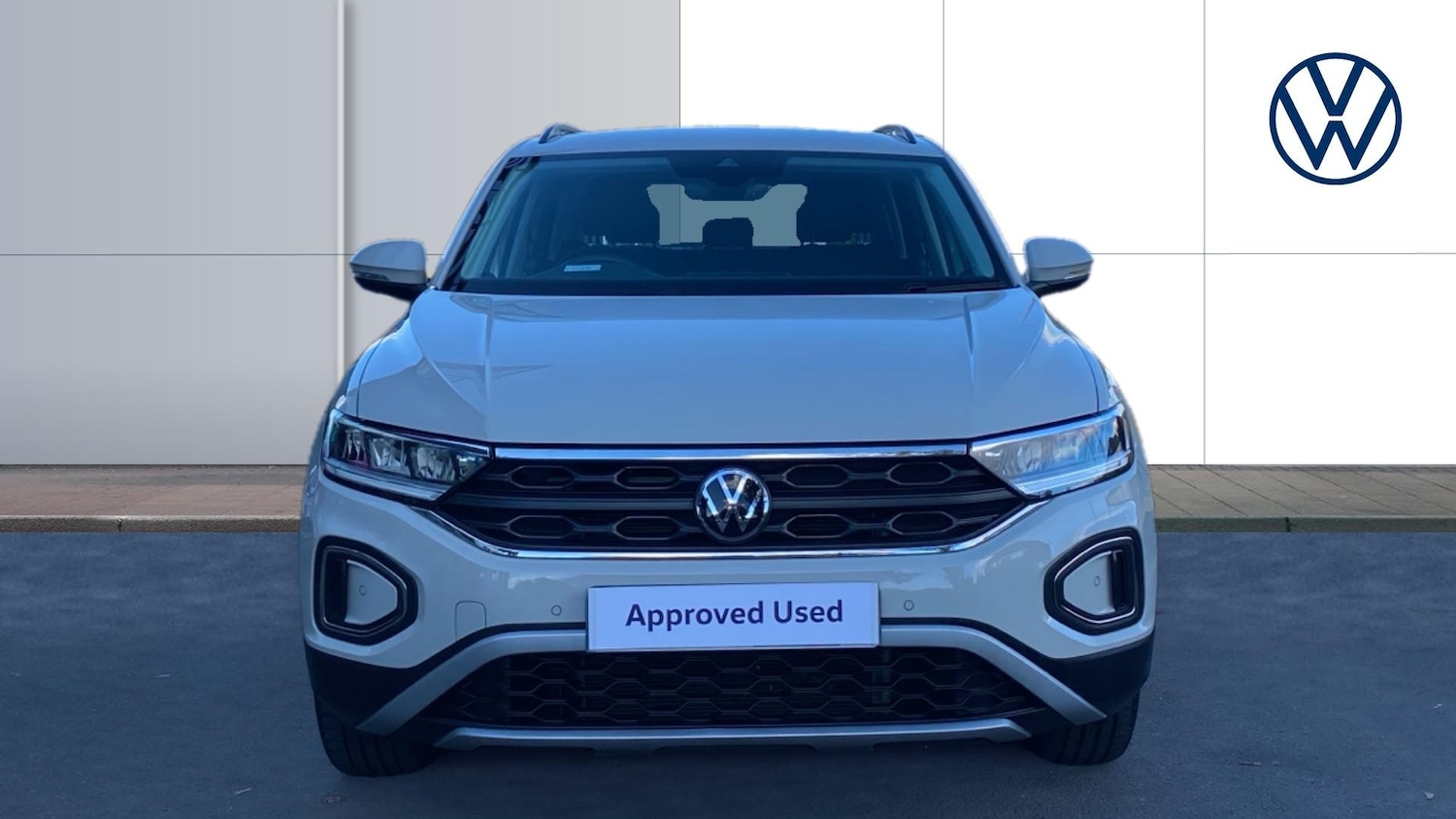 Used Volkswagen T-Roc 2023 for sale - 76146480: Photo 7
