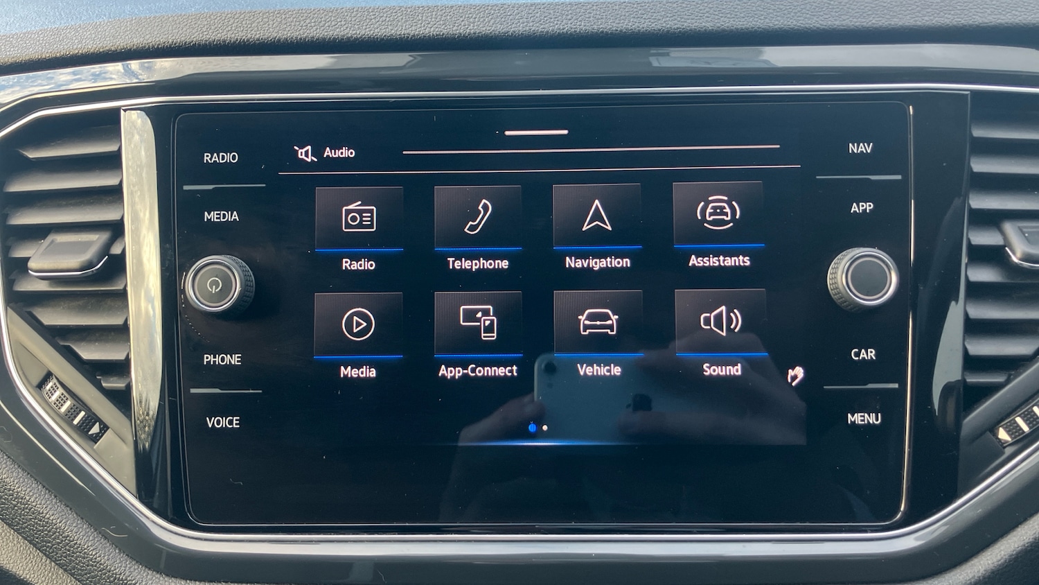 Used Volkswagen T-Roc 2021 for sale - 76693242: Photo 12