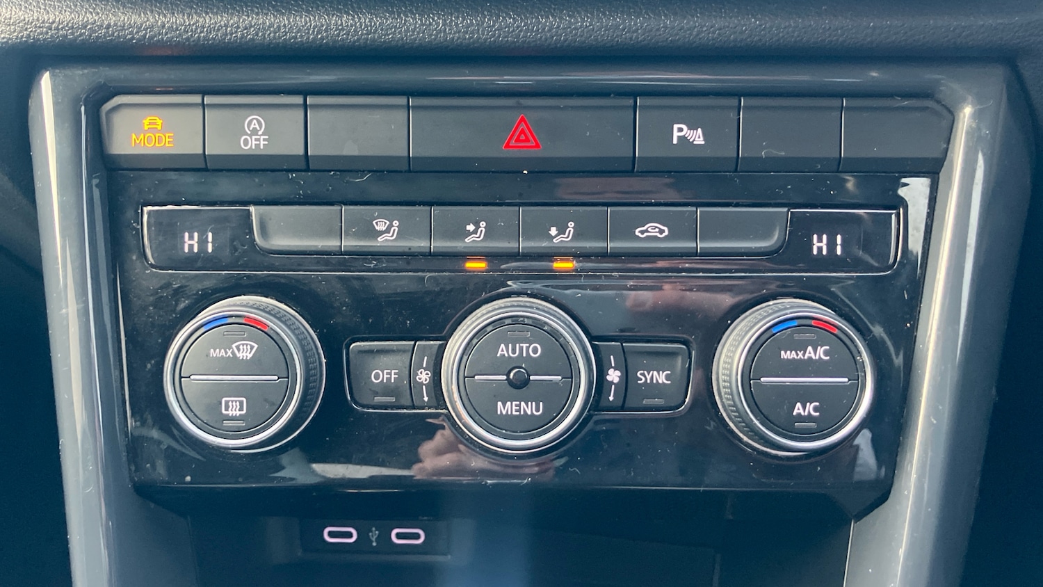 Used Volkswagen T-Roc 2021 for sale - 76693242: Photo 13