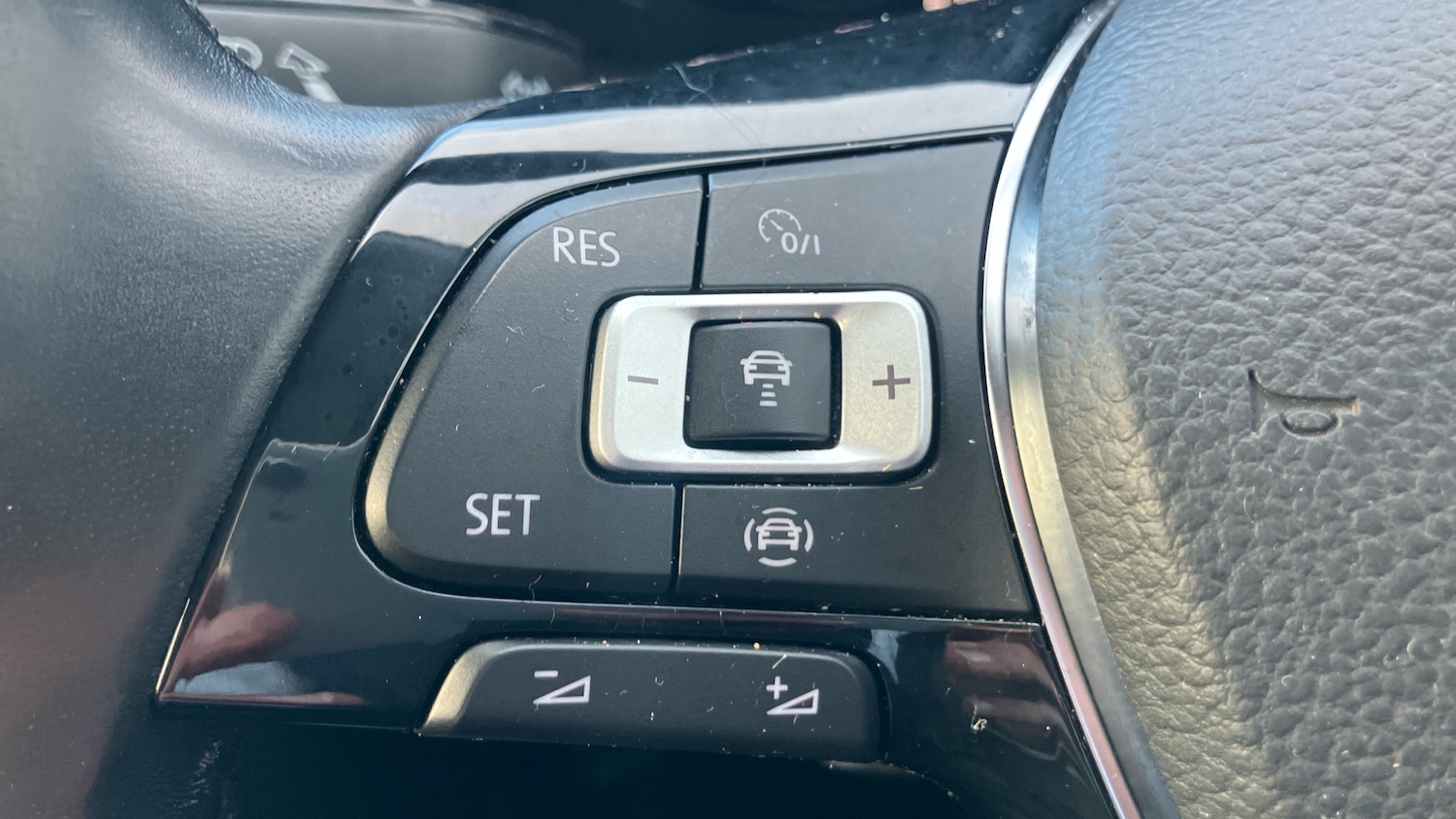 Used Volkswagen T-Roc 2021 for sale - 76693242: Photo 17