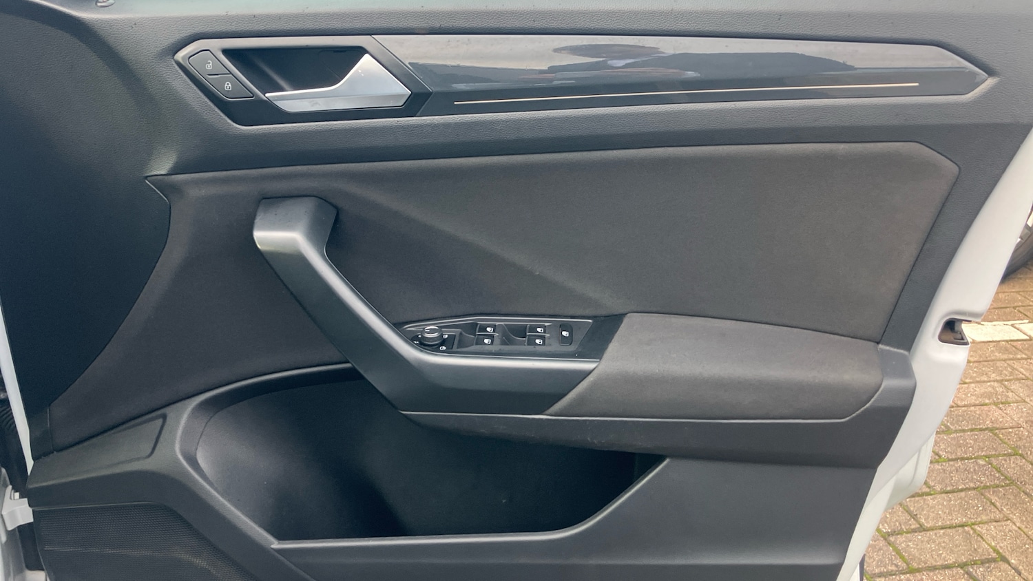 Used Volkswagen T-Roc 2021 for sale - 76693242: Photo 19