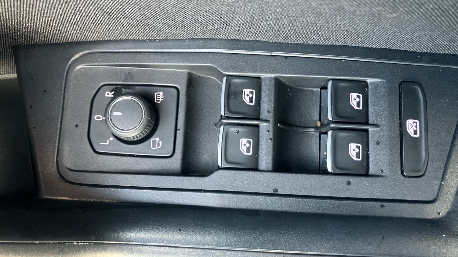 Used Volkswagen T-Roc 2021 for sale - 76693242: Photo 24