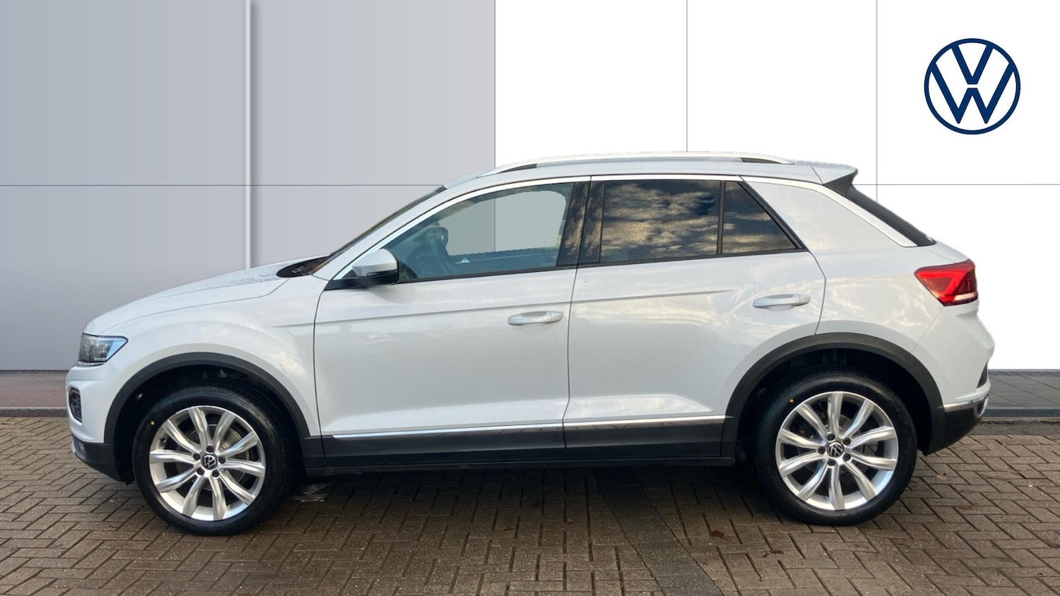 Used Volkswagen T-Roc 2021 for sale - 76693242: Photo 4