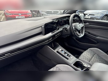 Used Volkswagen Golf 2020 for sale - 79405147: Photo