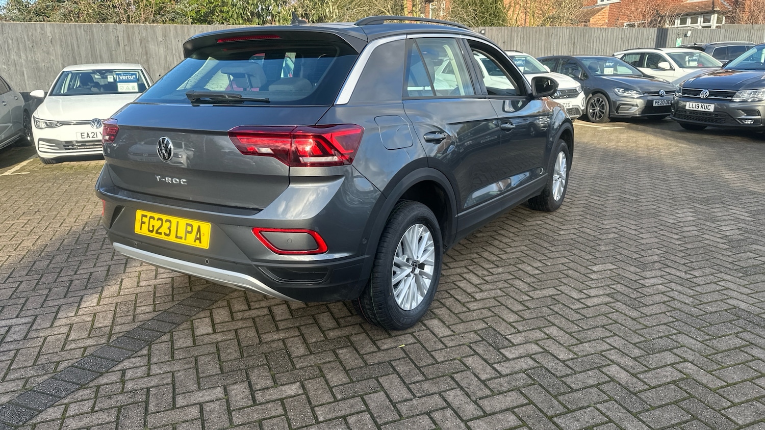 Used Volkswagen T-Roc 2023 for sale - 77148318: Photo 33