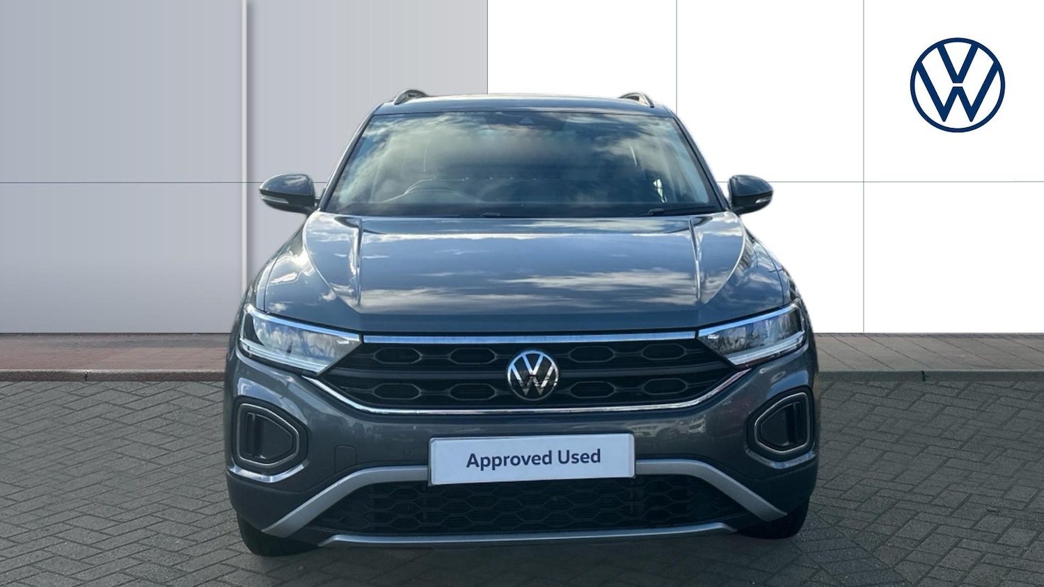 Used Volkswagen T-Roc 2023 for sale - 77148318: Photo 7
