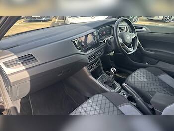 Used Volkswagen Polo 2024 for sale - 79868379: Photo