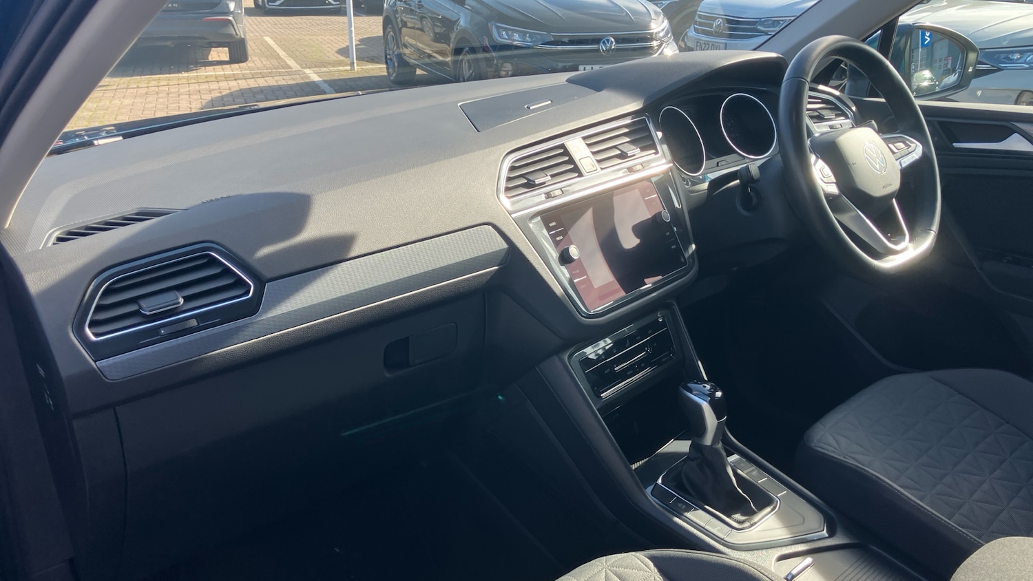 Used MINI Hatch 2019 for sale - 78092621: Photo 2