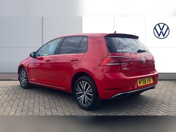 Used Volkswagen Golf 2018 for sale - 75764333: Photo