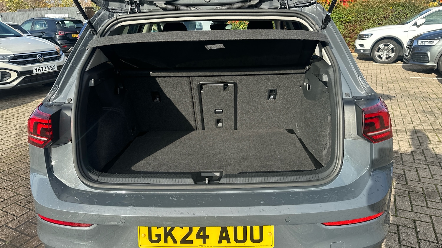 Used Volkswagen Golf 2024 for sale - 76482760: Photo 20