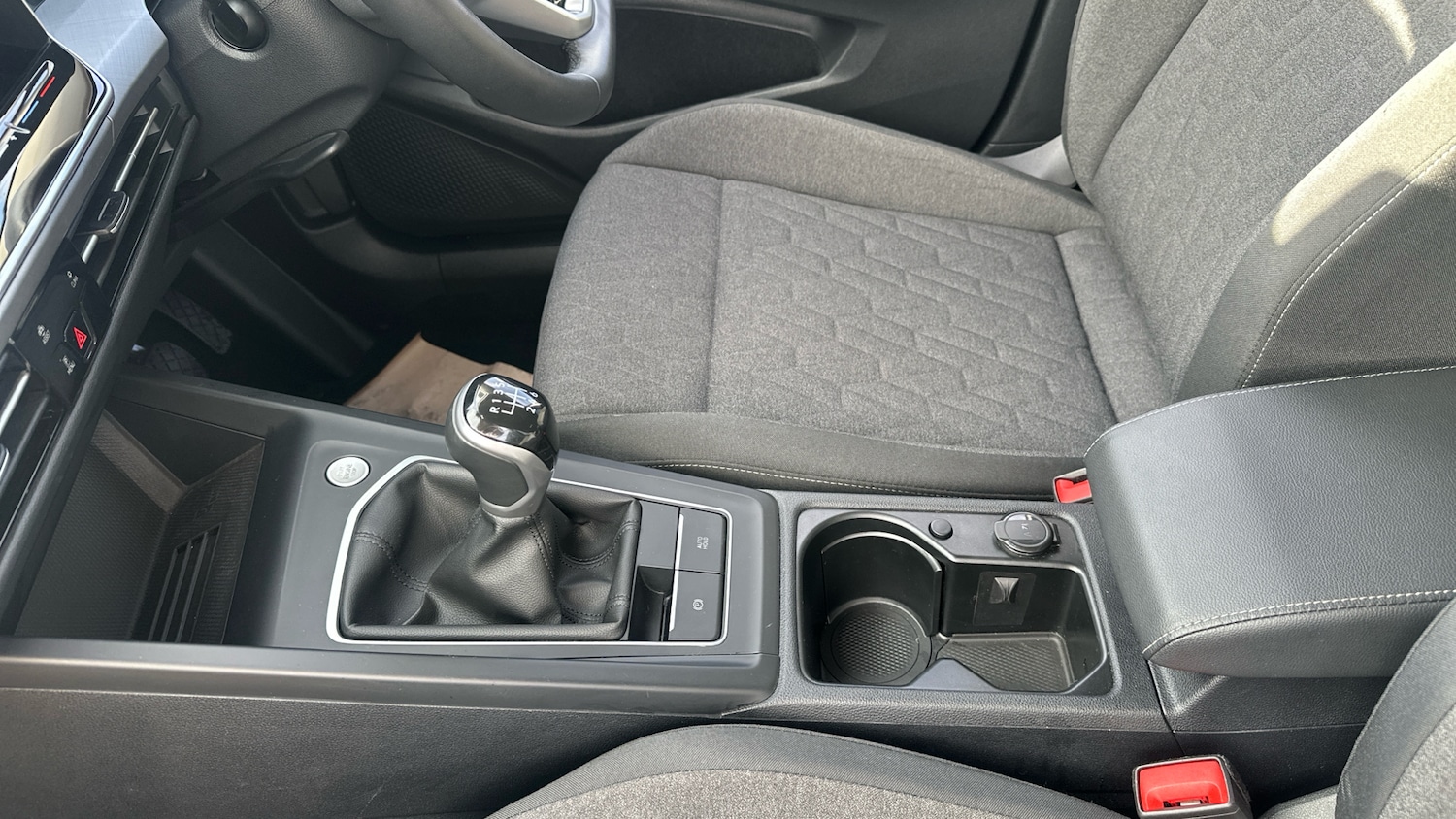 Used Volkswagen Golf 2024 for sale - 76482760: Photo 22