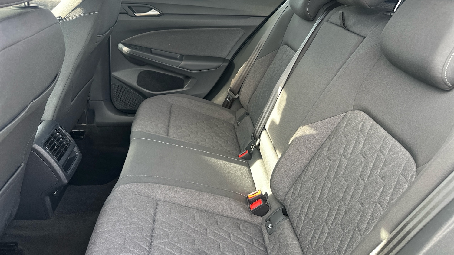 Used Volkswagen Golf 2024 for sale - 76482760: Photo 25