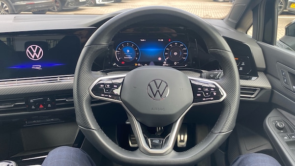 Used Volkswagen Golf 2023 for sale - 76299247: Photo 10