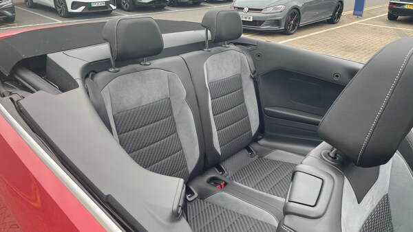 Used Volkswagen T-Roc 2023 for sale - 76131131: Photo 16