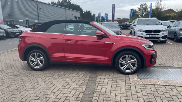Used Volkswagen T-Roc 2023 for sale - 76131131: Photo 35